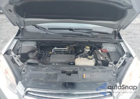 2015 Chevrolet Trax 1Ls z USA, uszkodzony, nr VIN KL7CJKSB3FB228928